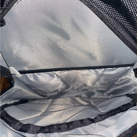 Hydration Backpack - Picture 5 of 6